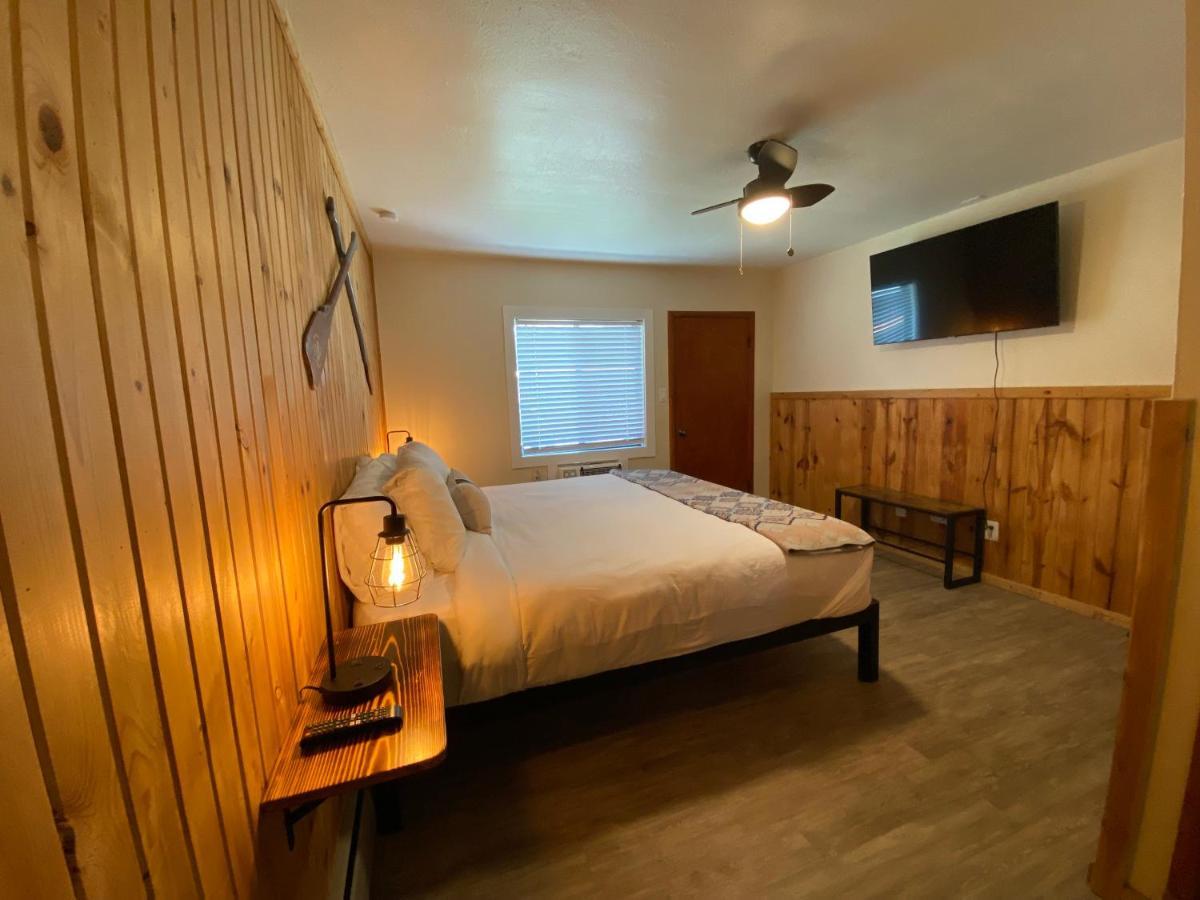 Columbia Point Resort Kettle Falls Екстер'єр фото