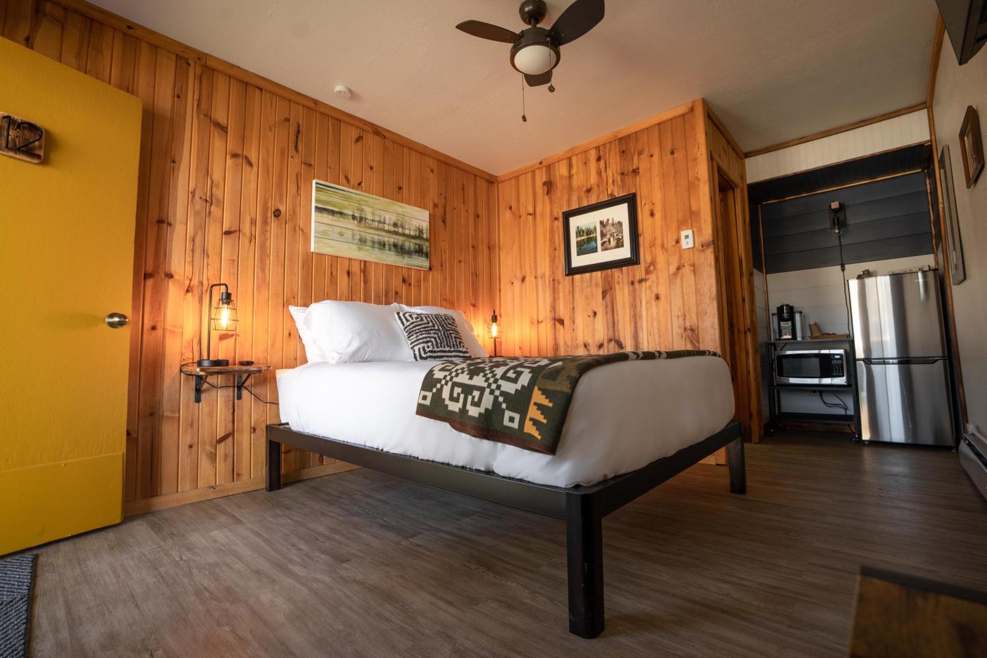 Columbia Point Resort Kettle Falls Екстер'єр фото